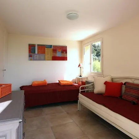 Sleeps 7 Pool *